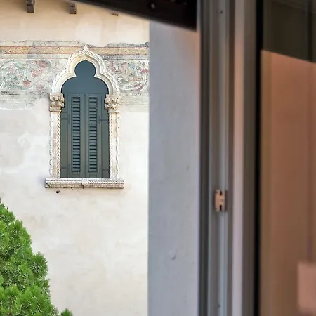 Flats4rent Casa Biondani דירה *